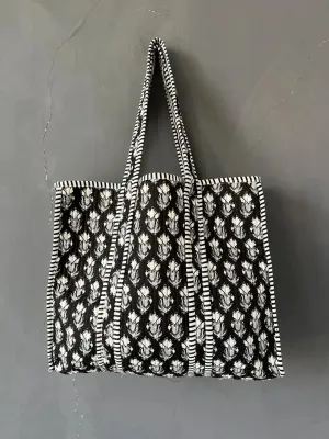 The Classic Tote Bag