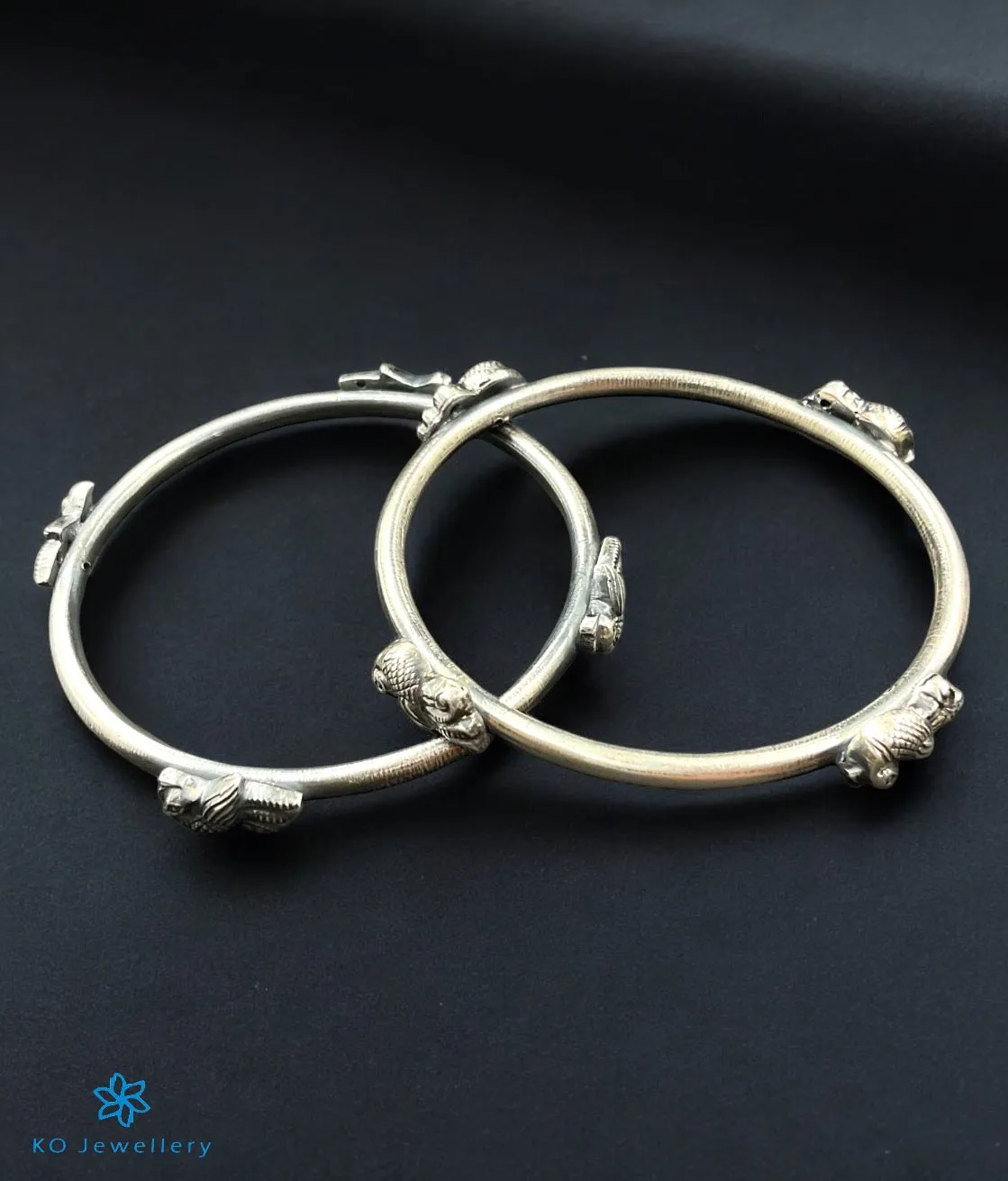 The Daman Silver Peacock Bangle (Size/2.2/2.4/2.6/2.8)