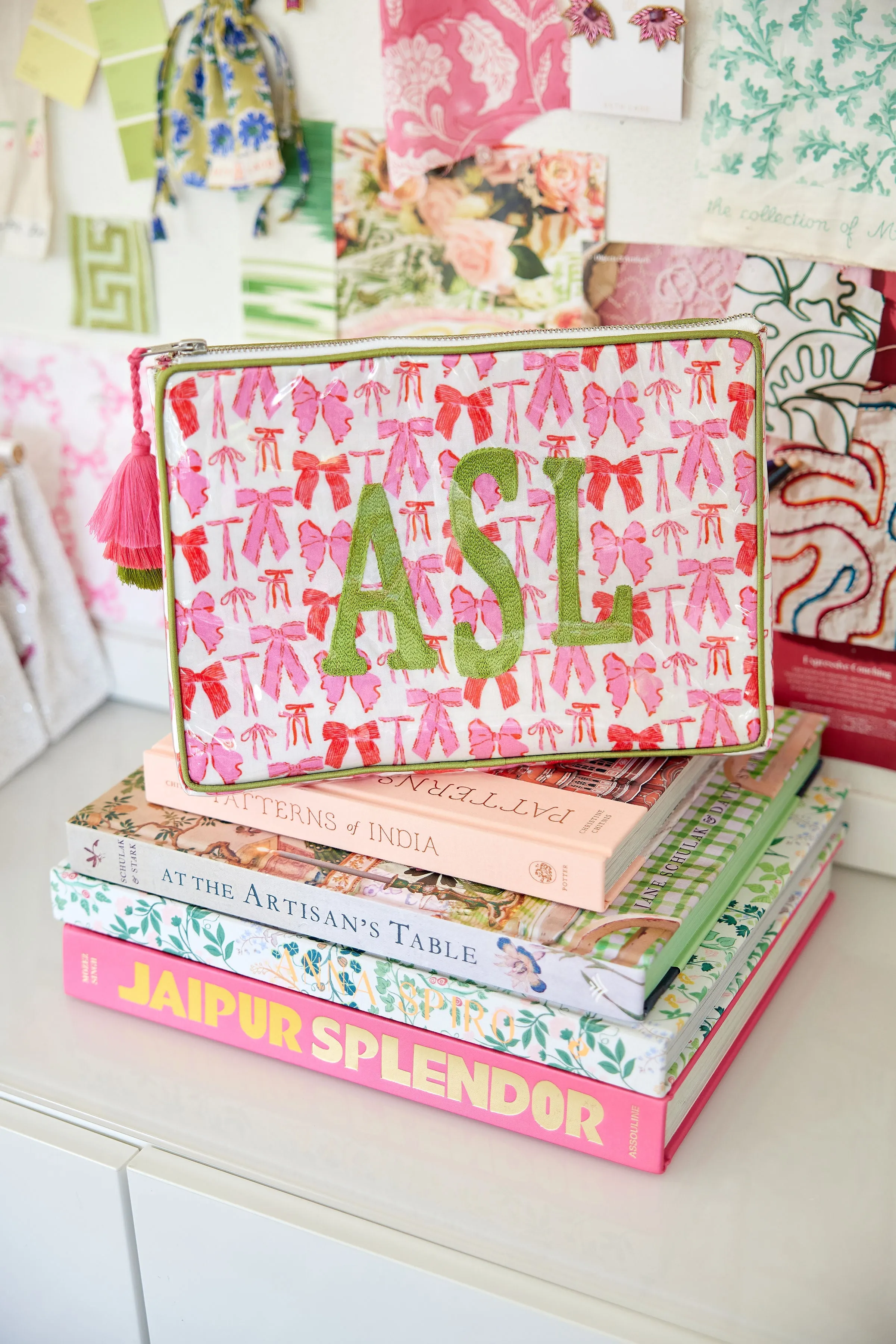 The OG India Bag - Bows with Green Monogram