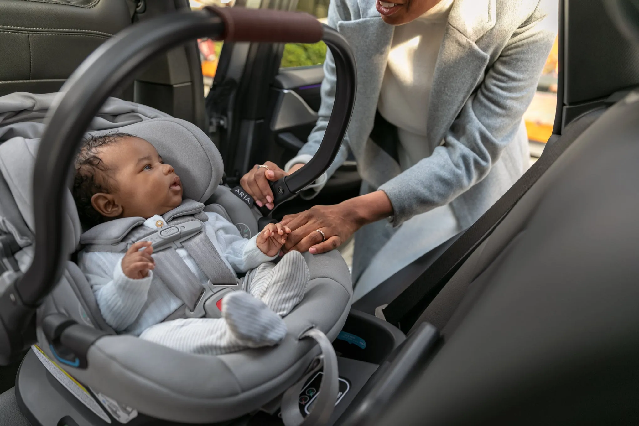 UPPAbaby Aria Infant Car Seat - Anthony (Grey/Chestnut Leather)