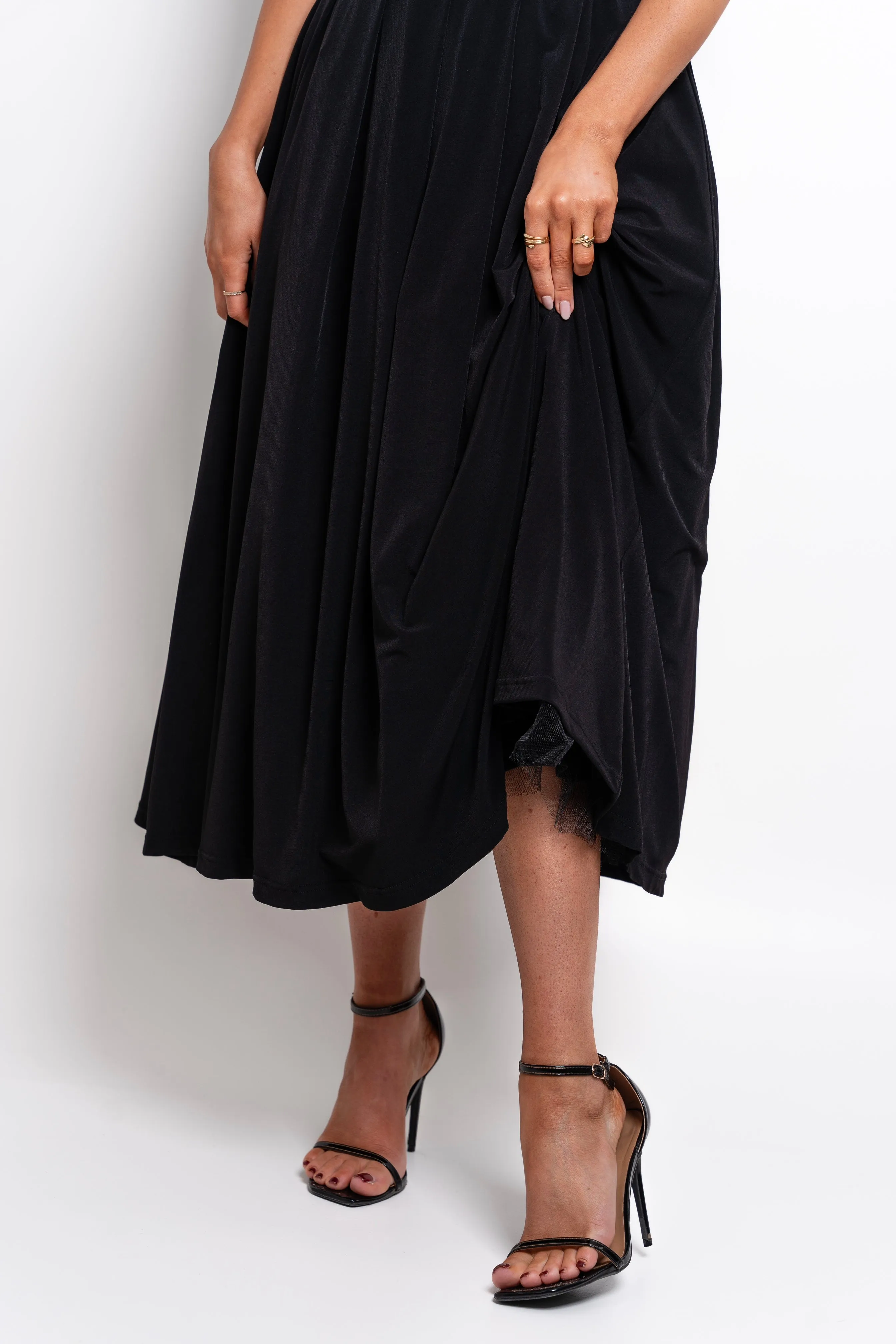 Vessa Black Dress