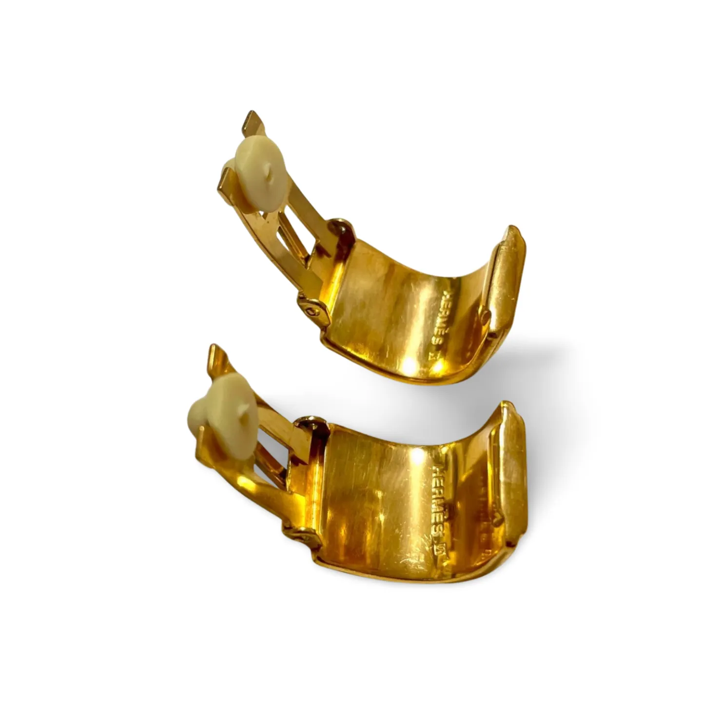 Vintage Hermes cloisonné ceramic enamel golden earrings with 2 female lion design. Twin lions. Great gift idea. 070225ac5