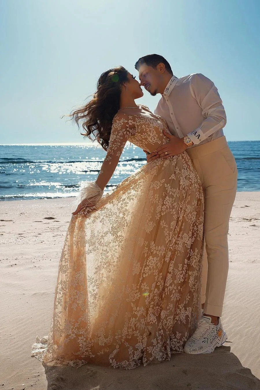 Vintage Long Sleeve Lace Wedding Dress Mermaid Tulle Bridal Gowns