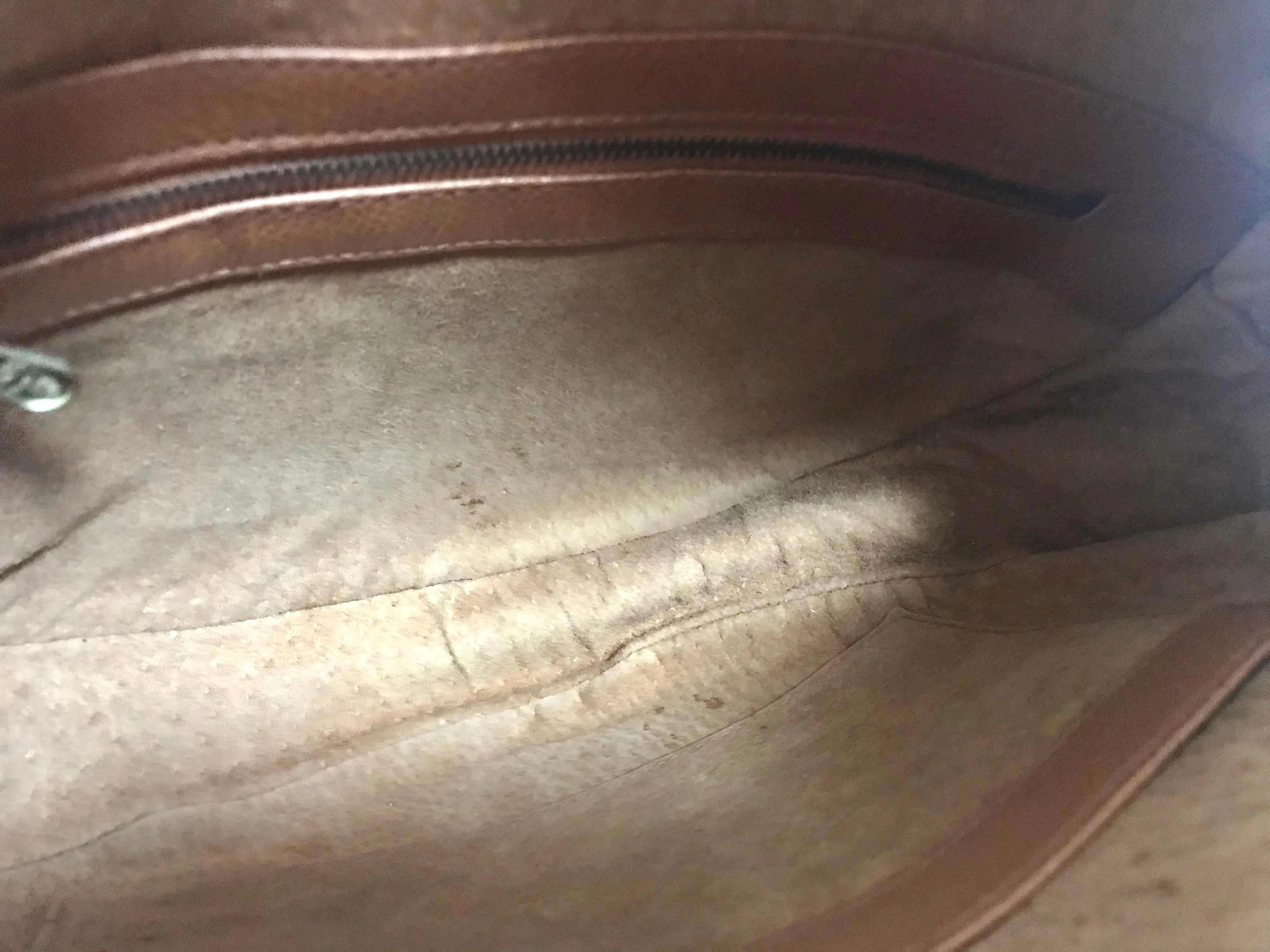 Vintage MCM suzy wong bag, brown grained leather round shoulder bag with studs and fringes. Designed by Michael Cromer. Nature. 060531r8