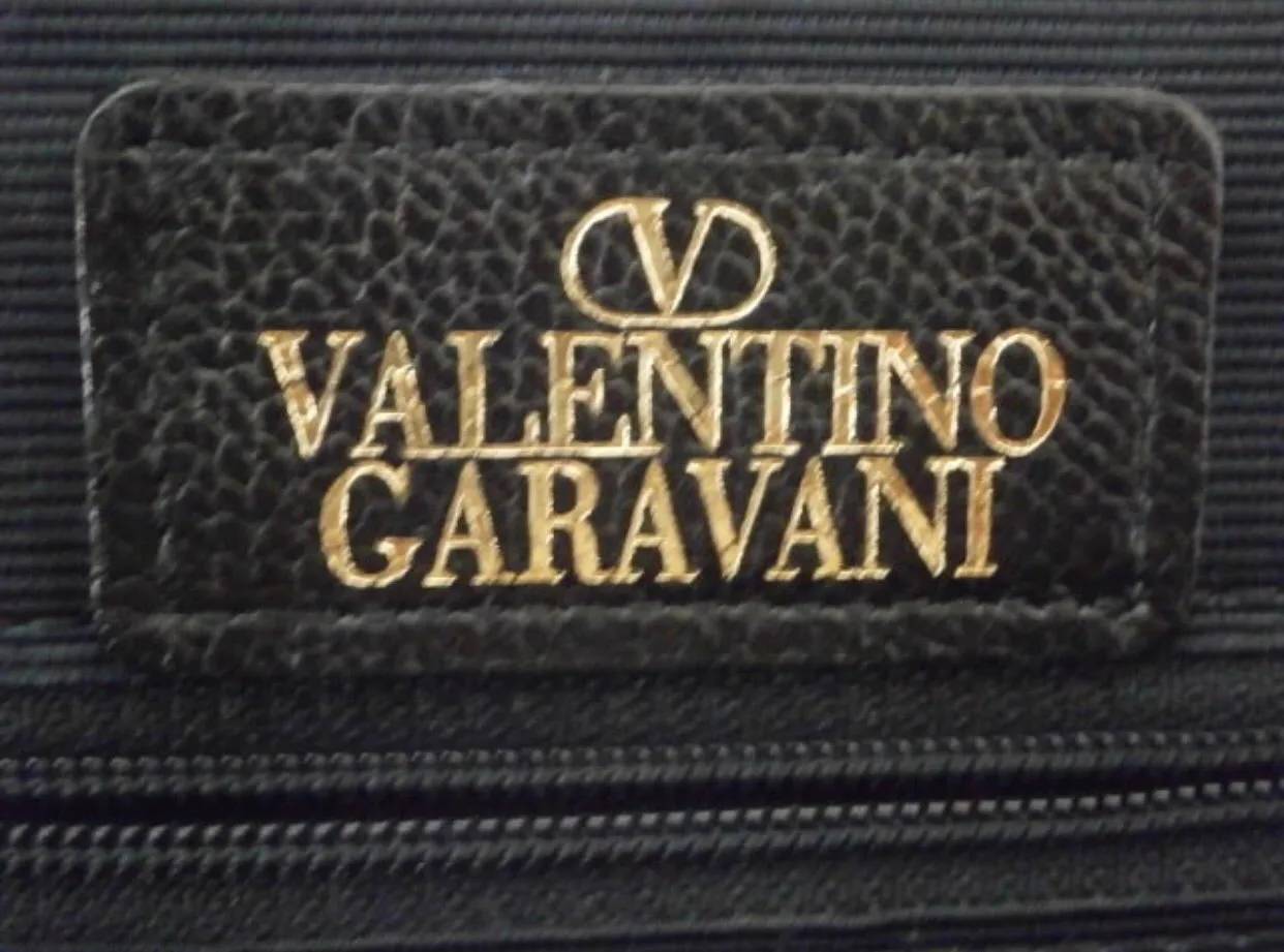 Vintage Valentino Garavani black leather bolide bag with shoulder strap, V logo, a fringe. Classic dialy use purse. 060616r1