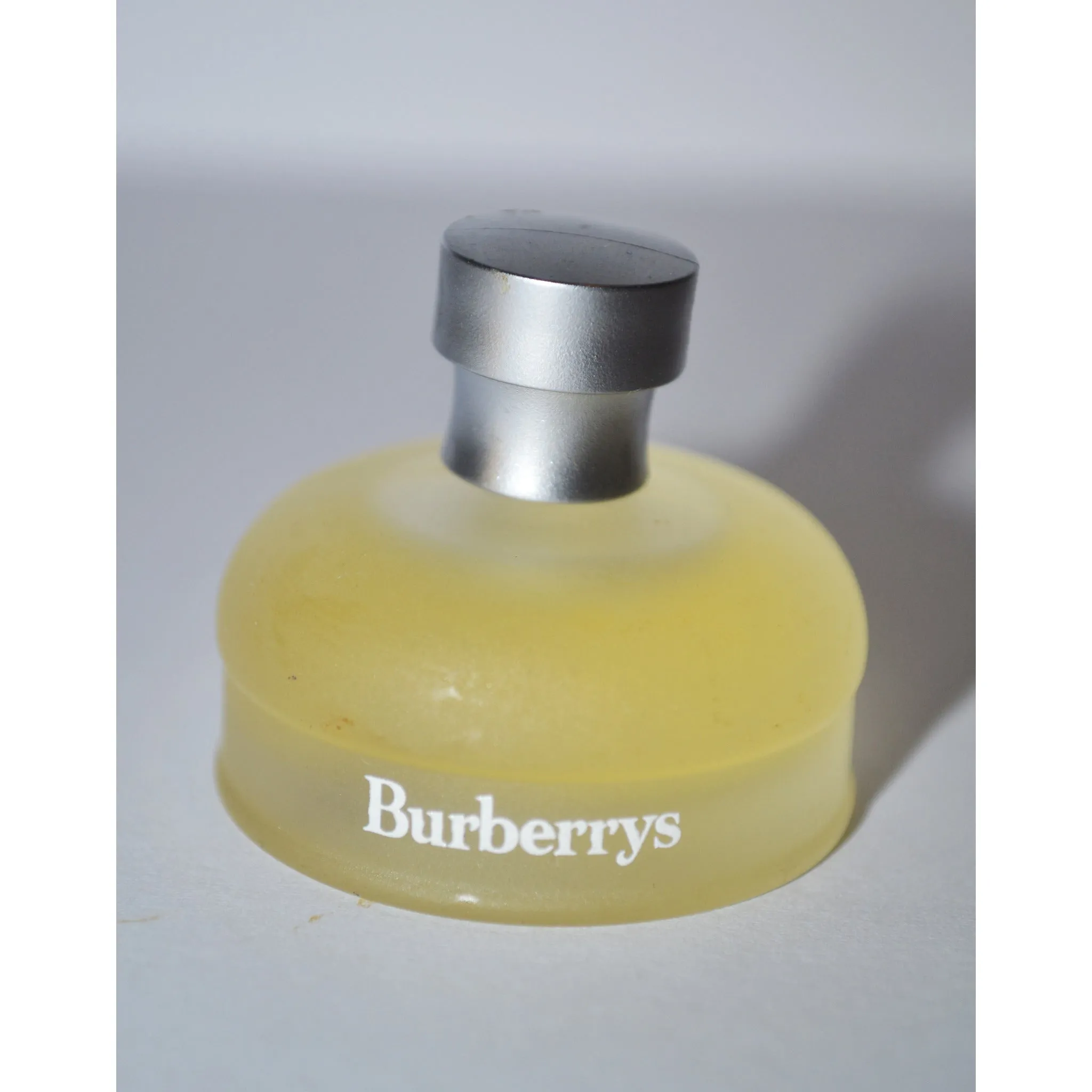 Weekend Eau De Parfum Mini By Burberry