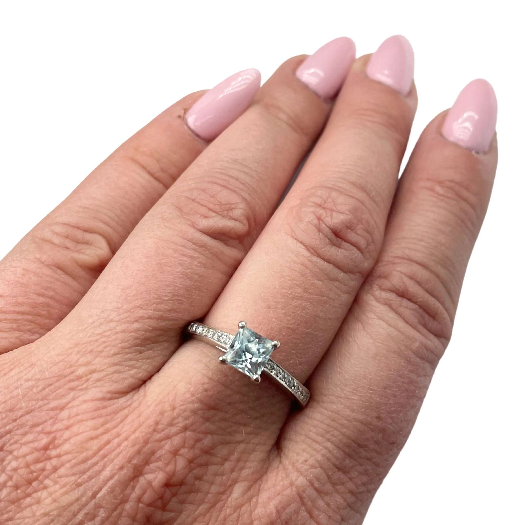 White Gold Aquamarine and Diamond Ring (Authentic Pre-Owned)