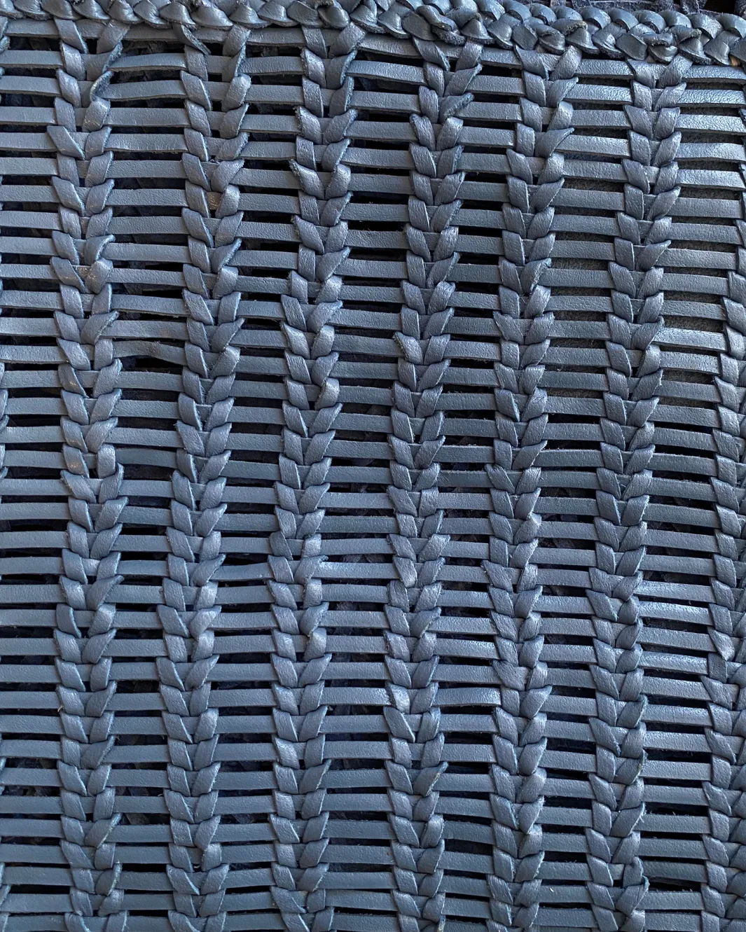 WINDOW SHOPPER IN STEEL BLUE