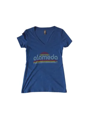 WKND EVERYDAY WOMENS RETRO V-NECK TEE