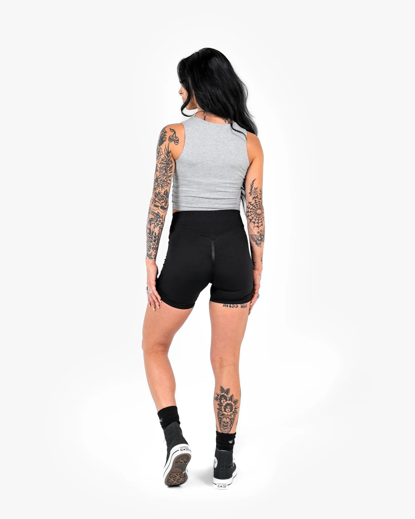 WKND Fitted Crop Tank - Grey