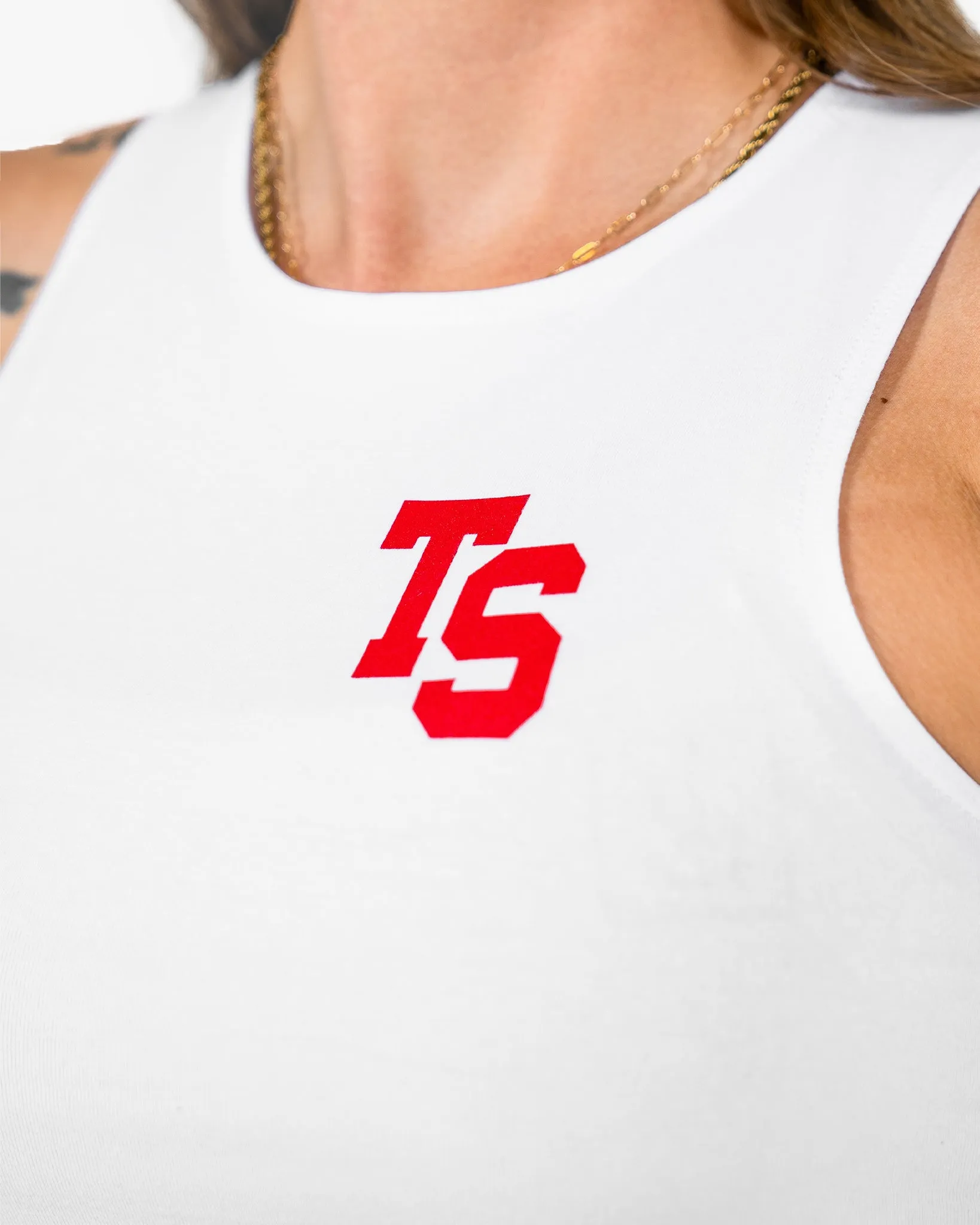 WKND Fitted Crop Tank - White w/ Red