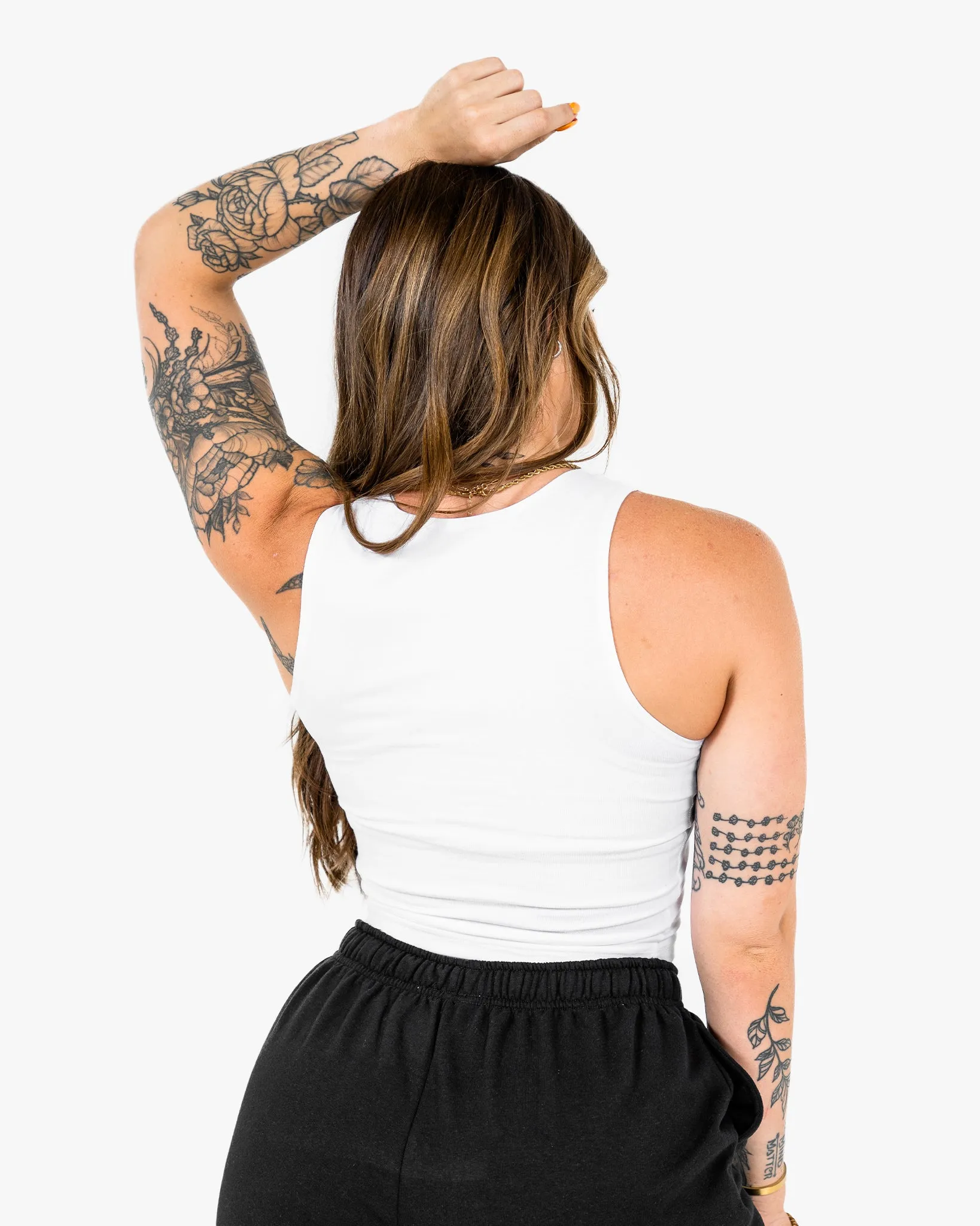 WKND Fitted Crop Tank - White w/ Red