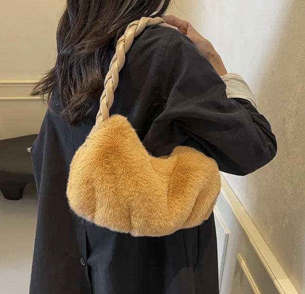 Woven Handbag & Underarm Bag for Women in Winter. Simple, Versatile, Exuding a High-end Sense and Fluffy Shoulder Bag C-241216-3