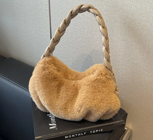 Woven Handbag & Underarm Bag for Women in Winter. Simple, Versatile, Exuding a High-end Sense and Fluffy Shoulder Bag C-241216-3