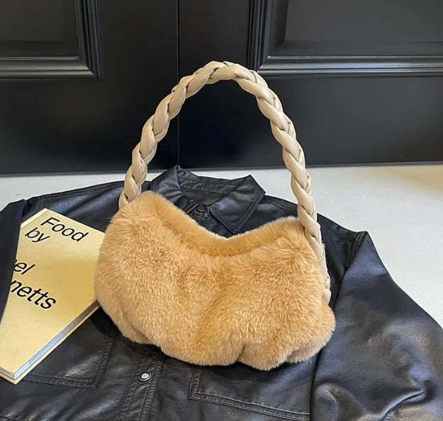 Woven Handbag & Underarm Bag for Women in Winter. Simple, Versatile, Exuding a High-end Sense and Fluffy Shoulder Bag C-241216-3