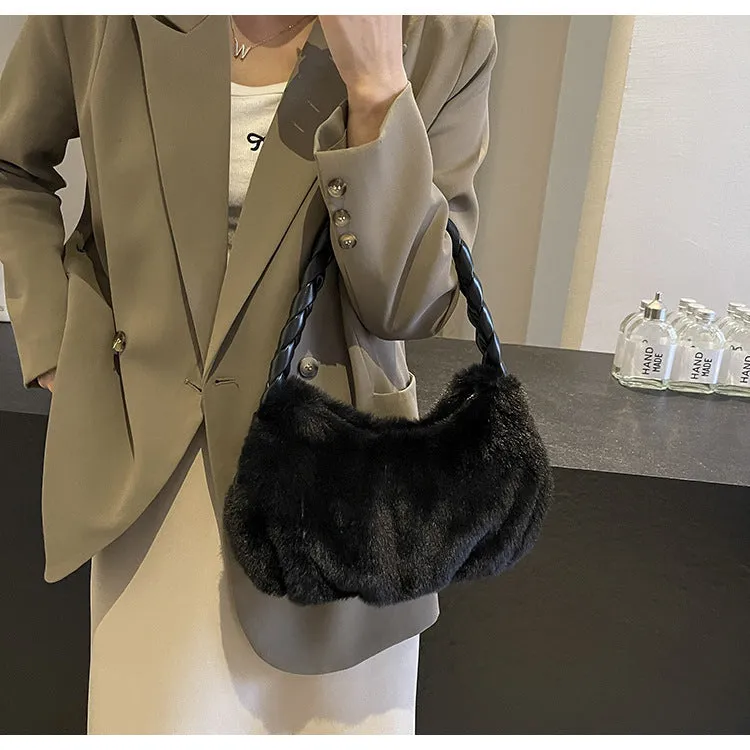 Woven Handbag & Underarm Bag for Women in Winter. Simple, Versatile, Exuding a High-end Sense and Fluffy Shoulder Bag C-241216-3