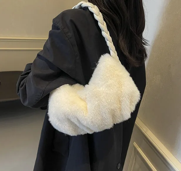 Woven Handbag & Underarm Bag for Women in Winter. Simple, Versatile, Exuding a High-end Sense and Fluffy Shoulder Bag C-241216-3