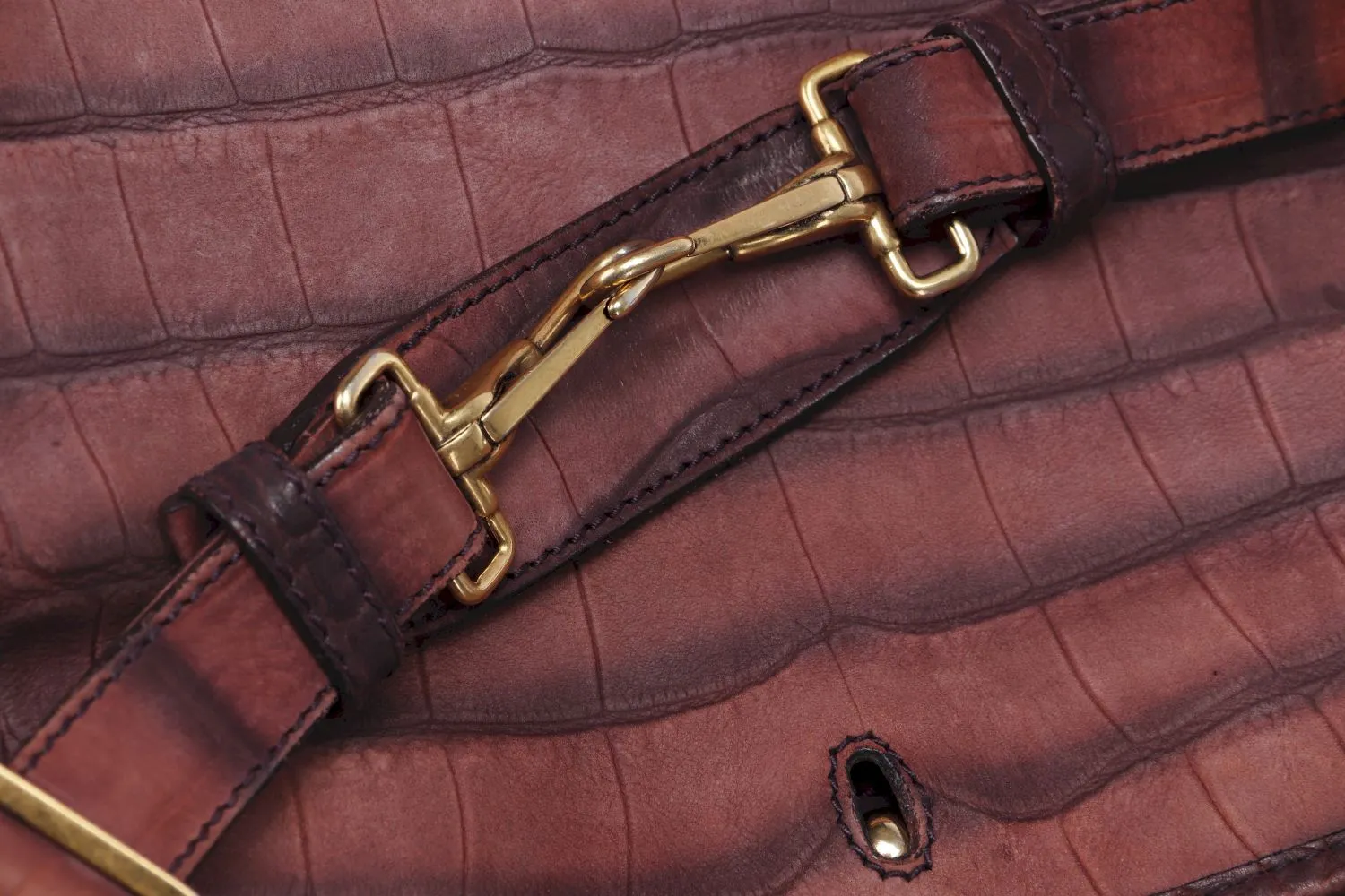 Yves Saint Laurent Besace (191839 491403) Burgundy Croc Embossed Shoulder Bag with Dust Cover