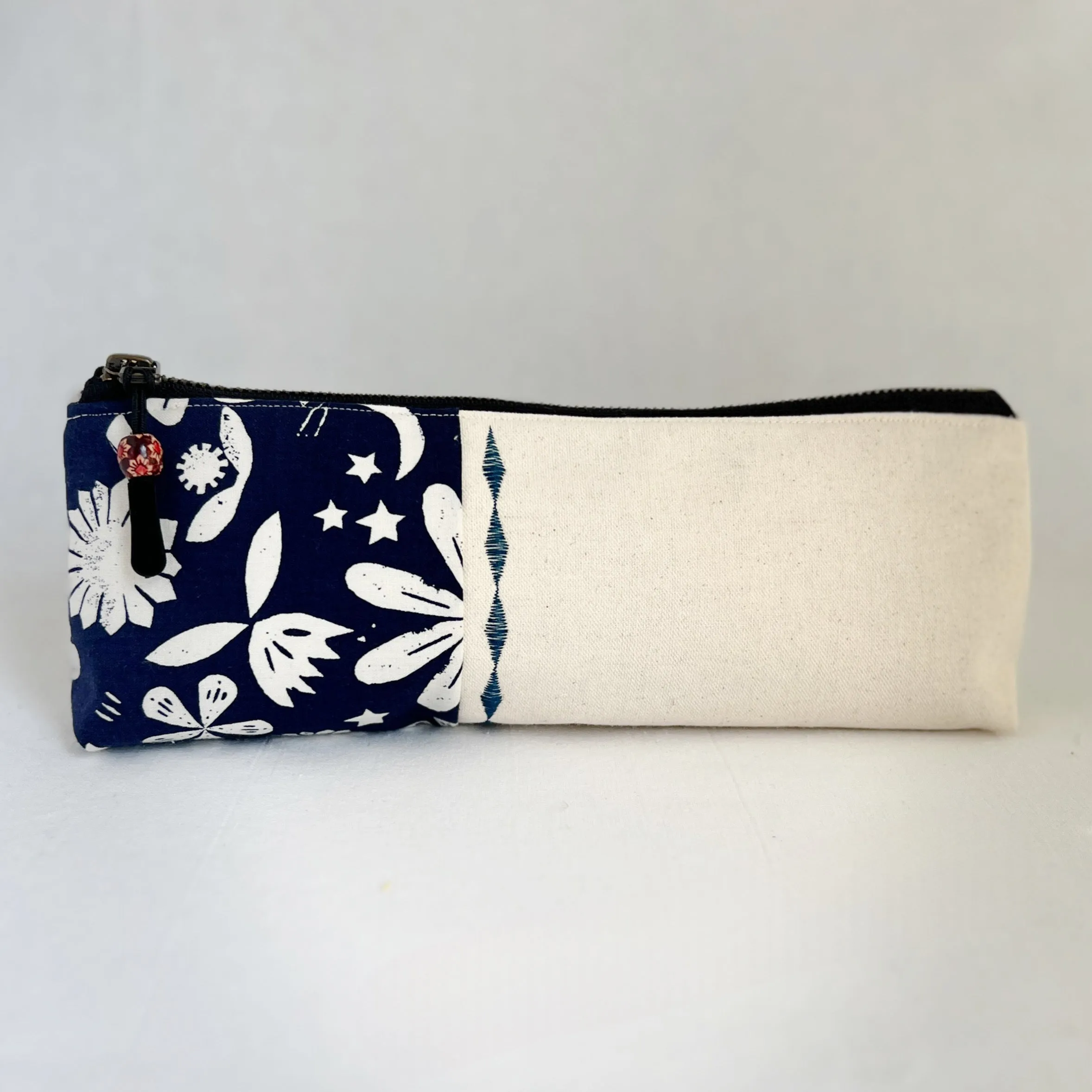 Zip Bag Pouch - Holds Art Pens, Paintbrushes, Supplies and More